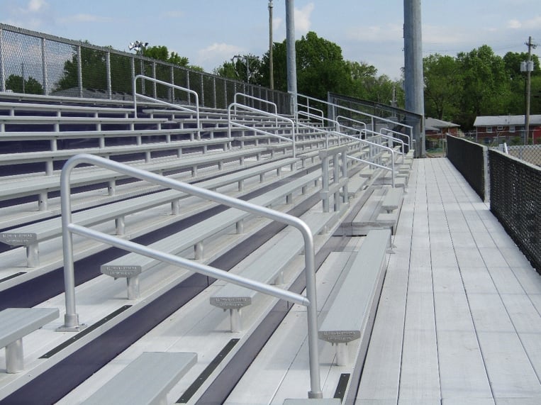 Outdoor / Grandstands / Bleachers
